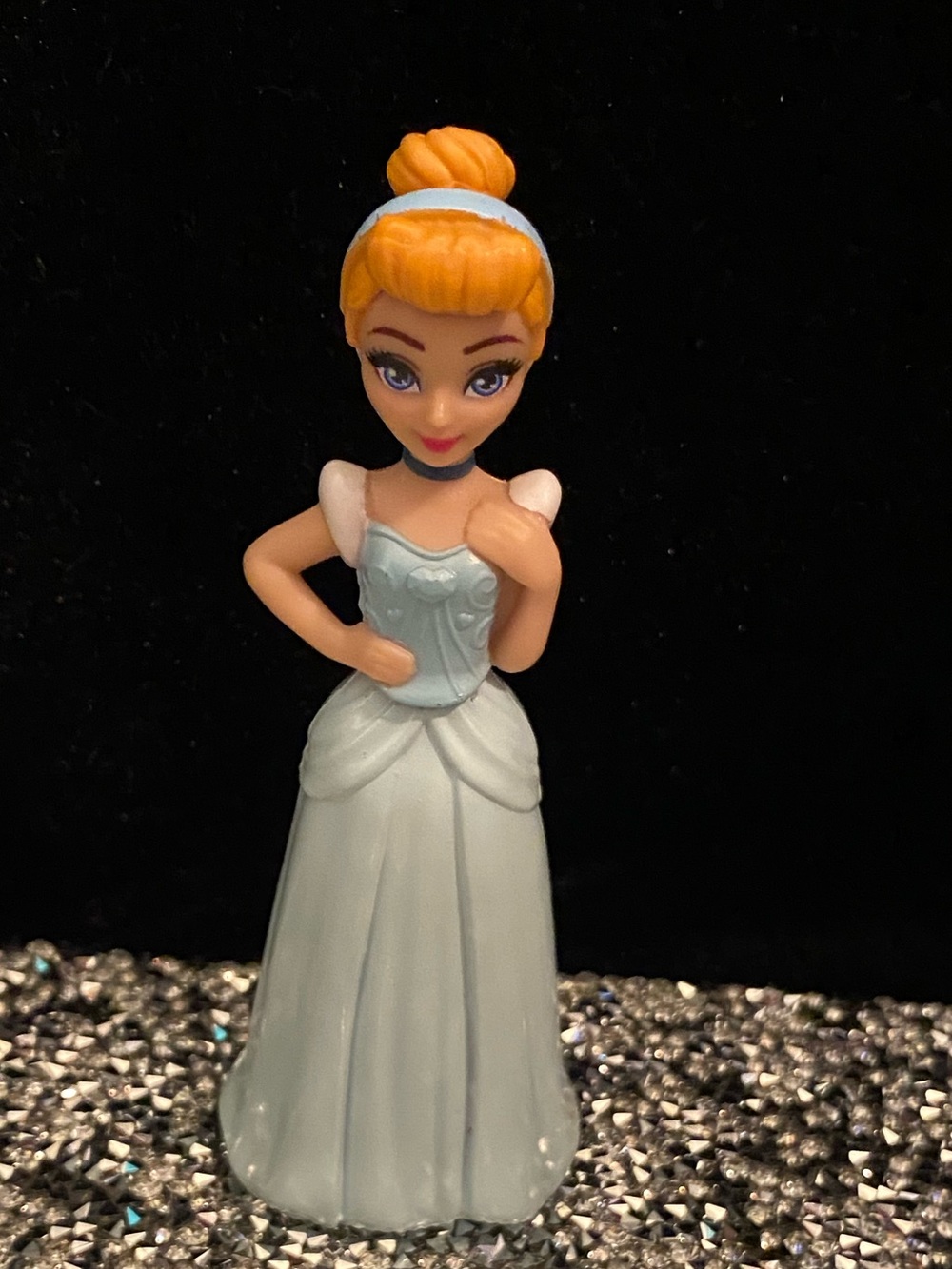 Disney Cinderella 3 Inch Doll - Picture 4 of 9